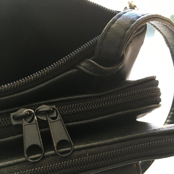 VINTAGE Black Leather Cross Body Purse - Picture 5 of 14
